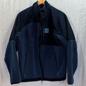 Under Armour Men’s Navy Blue Fleece Jacket with Black Panels